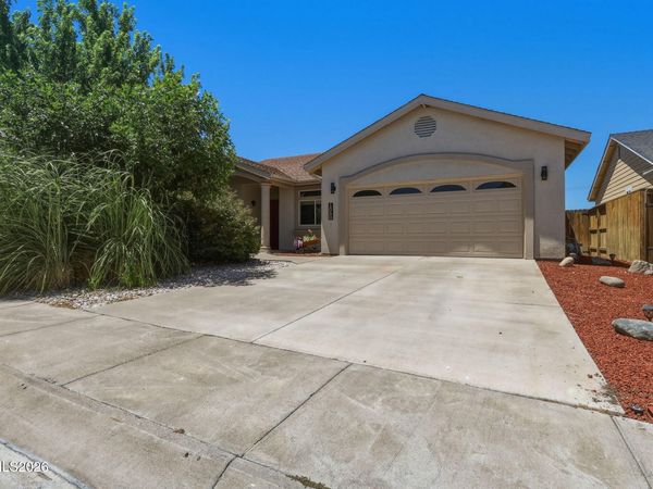 1060 Pepper Lane, Fernley, NV 89408