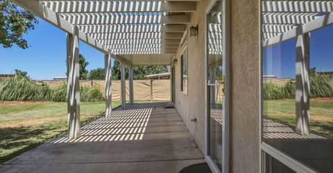 1060 Pepper Lane, Fernley, NV 89408 Photo