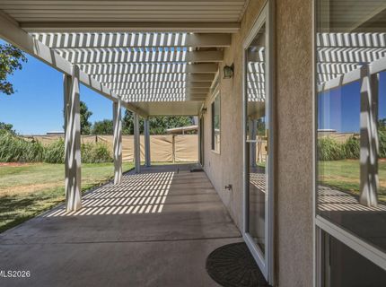1060 Pepper Lane, Fernley, NV 89408 Photo