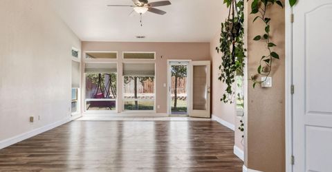 1060 Pepper Lane, Fernley, NV 89408 Photo