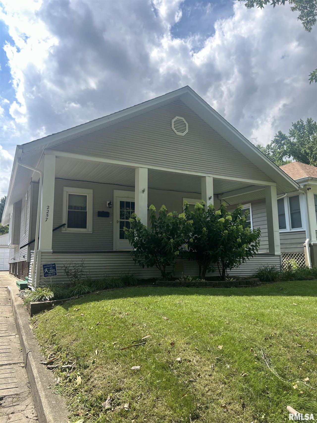 2257 Yale Boulevard, Springfield, IL 62703 Main Photo