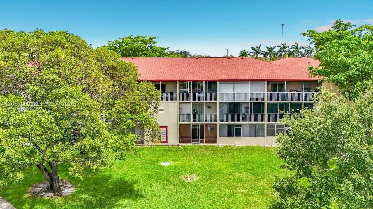 13300 SW 1st St , Unit 114O, Pembroke Pines, FL 33027 Photo