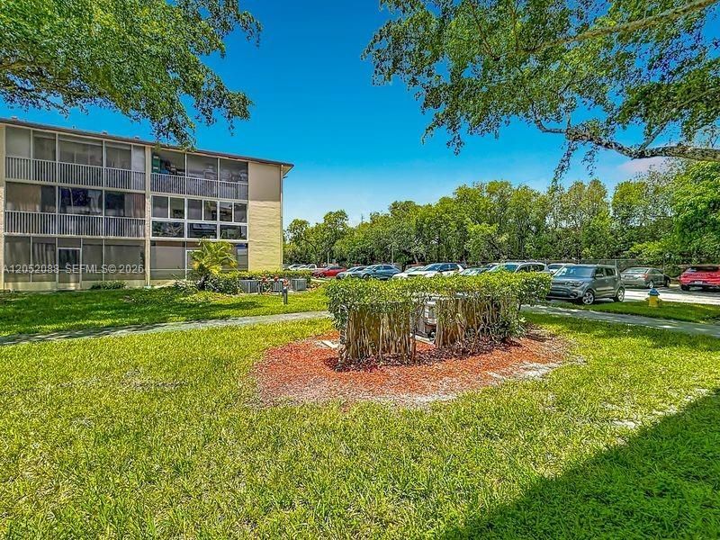 13300 SW 1st St , Unit 114O, Pembroke Pines, FL 33027 Photo
