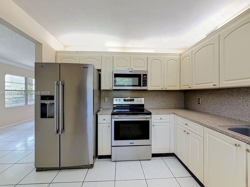 13300 SW 1st St , Unit 114O, Pembroke Pines, FL 33027 Photo