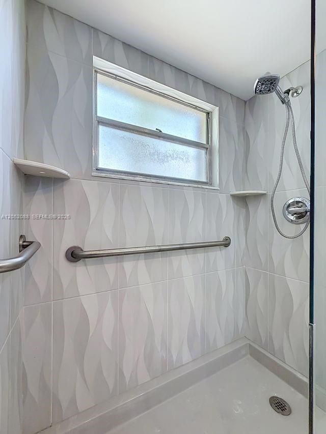 13300 SW 1st St , Unit 114O, Pembroke Pines, FL 33027 Photo