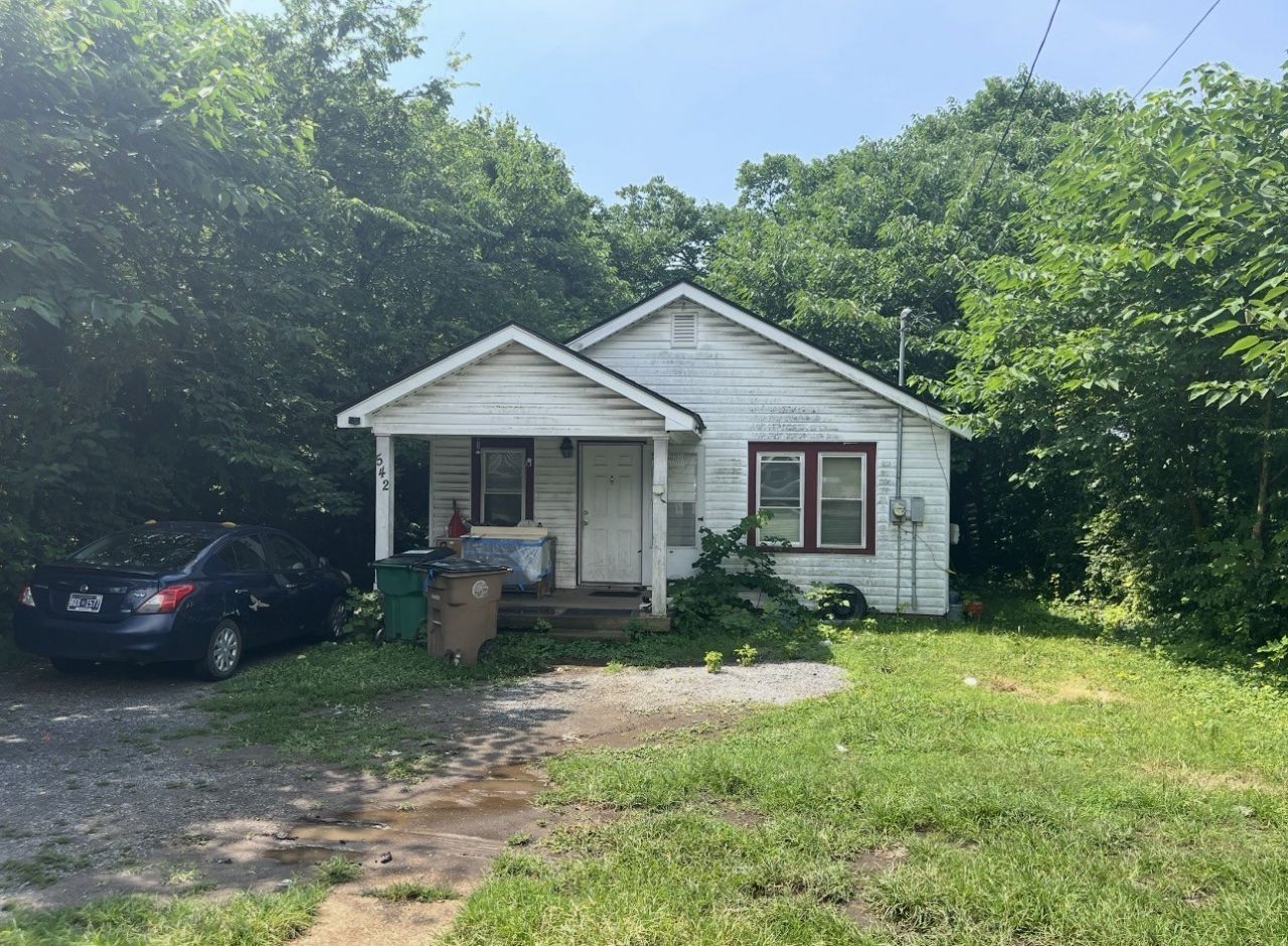 542 E Maple St , Madison, TN 37115 Main Photo