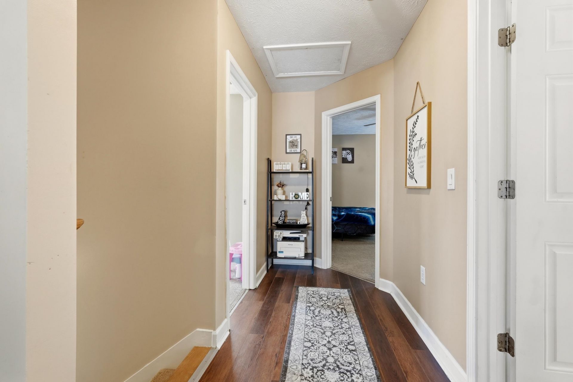 211 Oak Landing Dr.  Photo 12