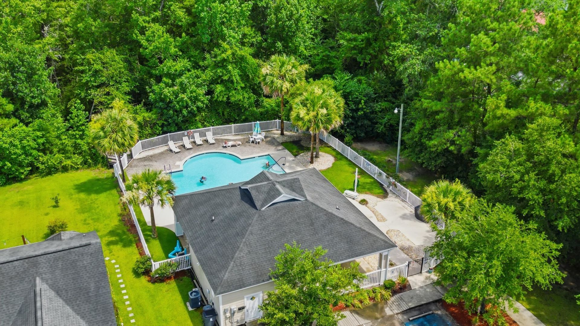 211 Oak Landing Dr.  Photo 30