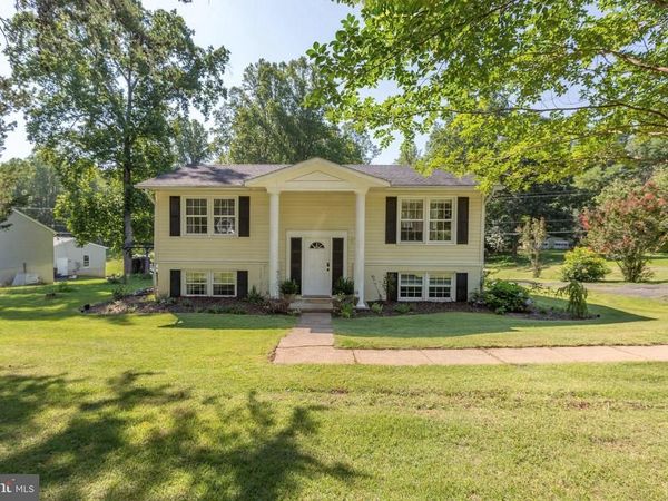 665 HOLLY CORNER RD, FREDERICKSBURG, VA 22406
