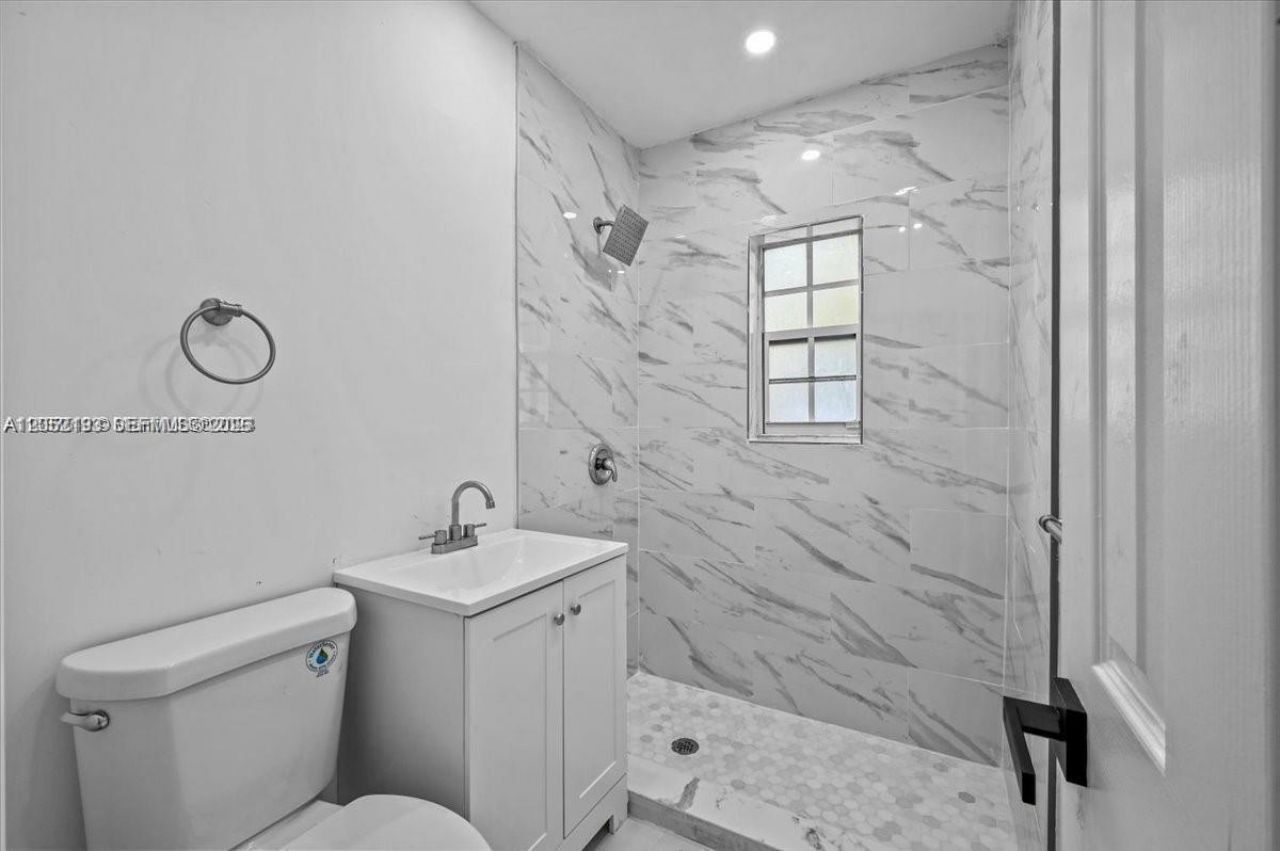 3610 SW 3rd Ave , Unit 3610, Miami, FL 33145 Photo
