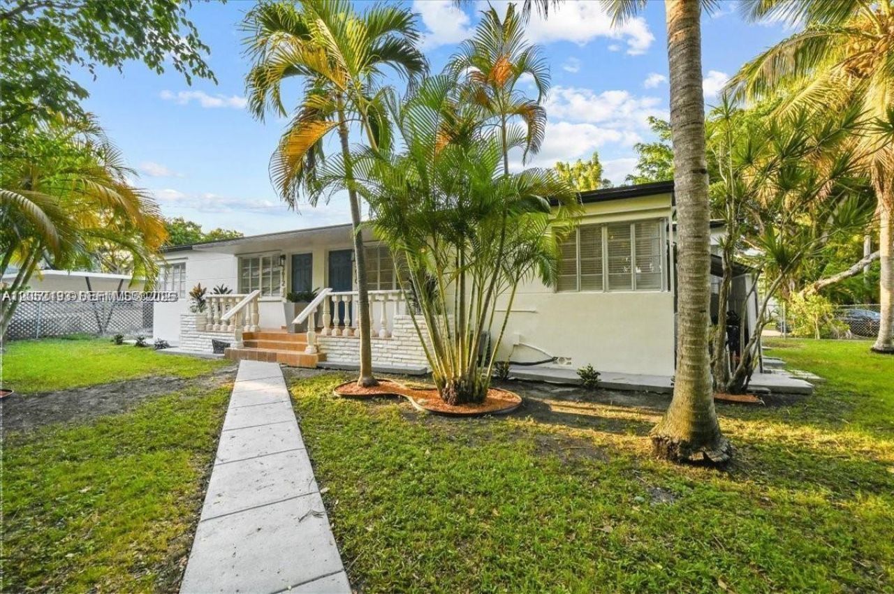 3610 SW 3rd Ave , Unit 3610, Miami, FL 33145 Photo