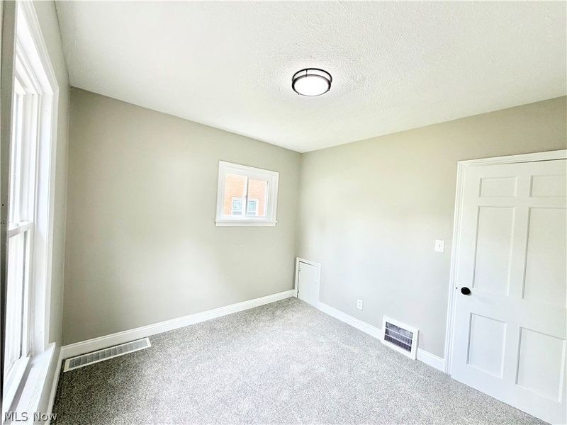 21060 Naumann Avenue, Euclid, OH 44123 Photo 10