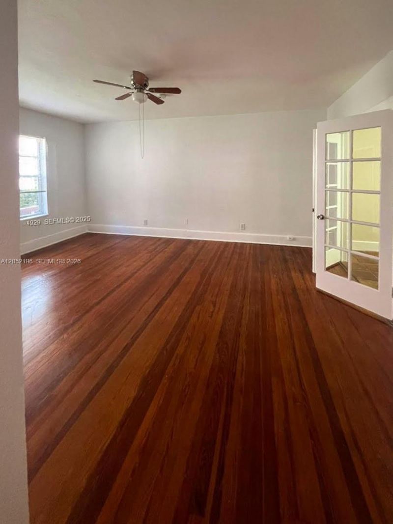 754 Meridian Ave , Unit 15, Miami Beach, FL 33139 Photo