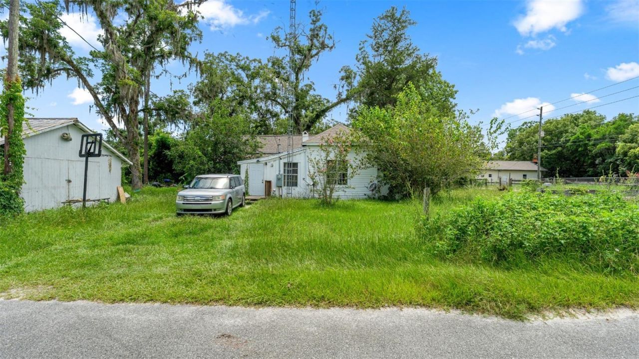 5698 Navarre Avenue, Hampton, FL 32044 Photo