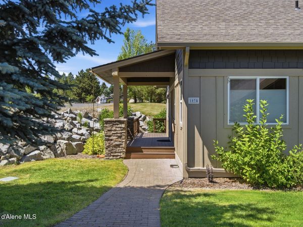 103A Chardonnay DR , Unit A, Blanchard, ID 83804