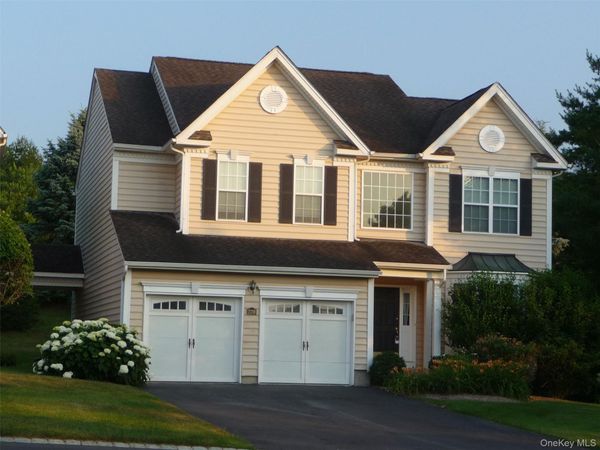 220 Roosevelt Drive , Fishkill, NY 12524