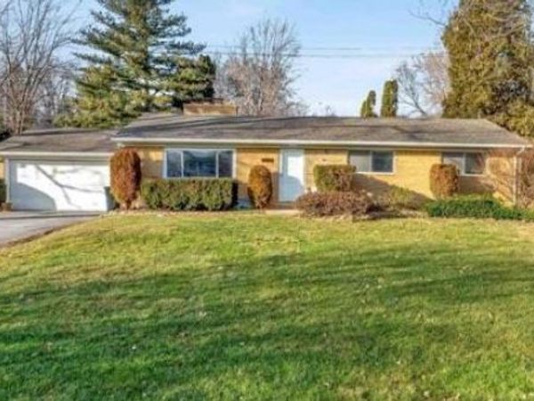 2330 Walton Boulevard, Rochester Hills, MI 48309