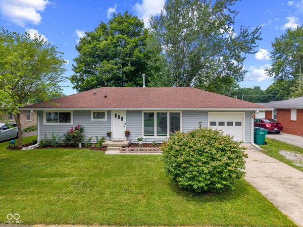 214 Wayside Drive, Plainfield, IN 46168