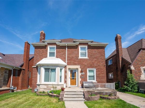 7620 Middlepointe Street, Dearborn, MI 48126