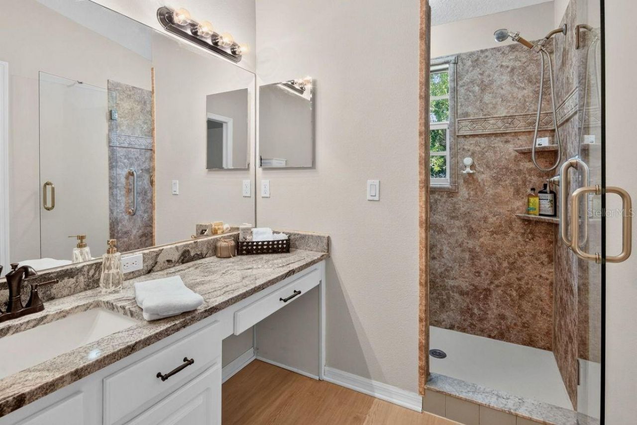 648 Spring Lake Circle, Tarpon Springs, FL 34688 Photo