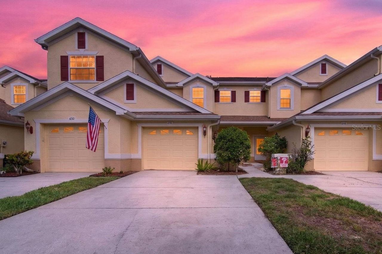 648 Spring Lake Circle, Tarpon Springs, FL 34688 Photo