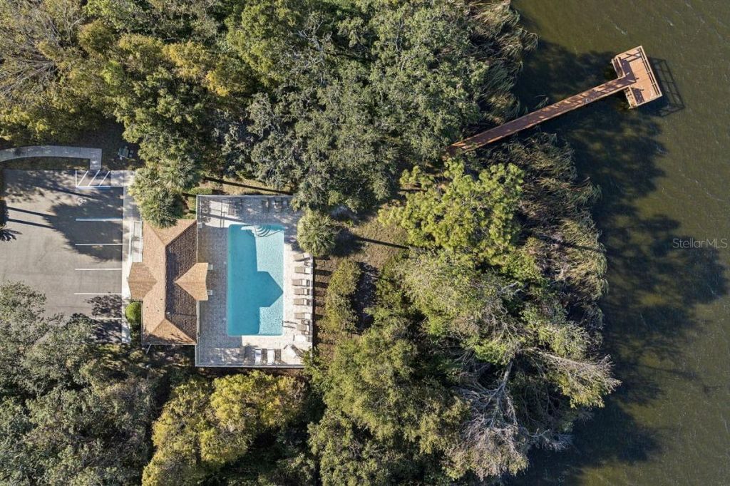 648 Spring Lake Circle, Tarpon Springs, FL 34688 Photo