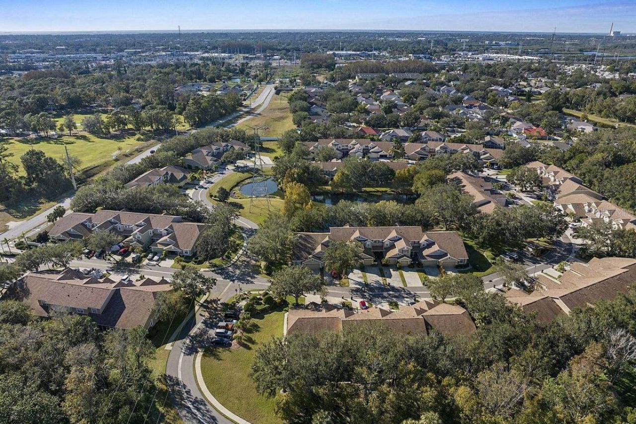 648 Spring Lake Circle, Tarpon Springs, FL 34688 Photo