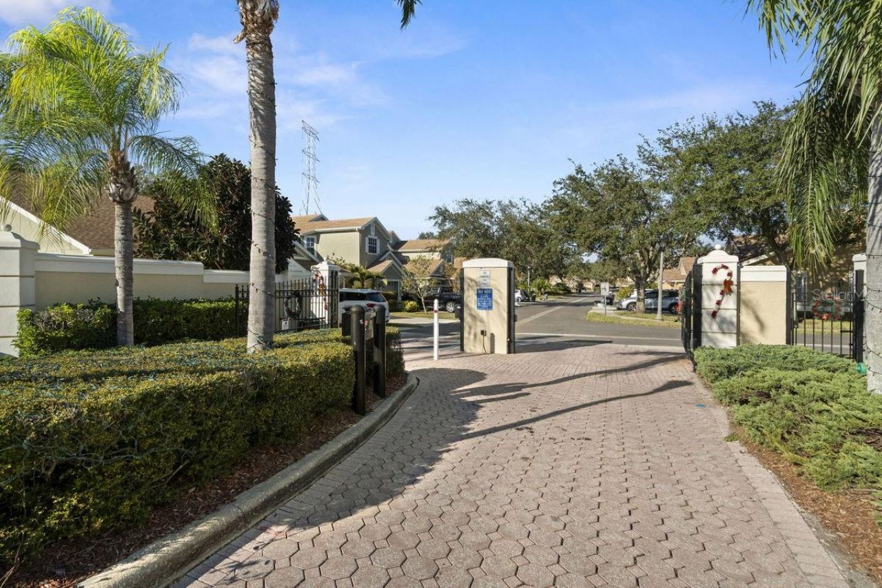 648 Spring Lake Circle, Tarpon Springs, FL 34688 Photo
