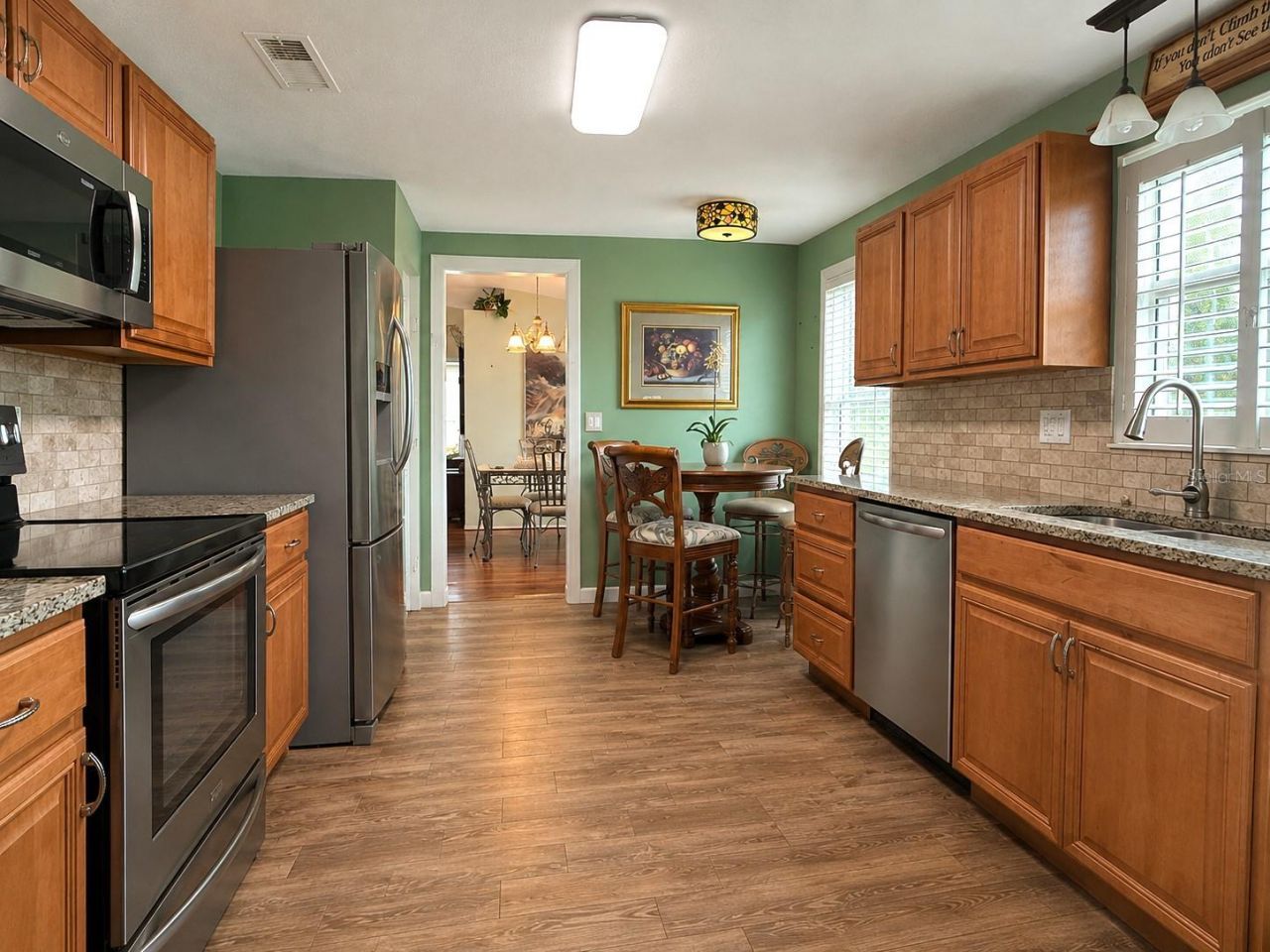 6503 34th Avenue W, Bradenton, FL 34209 Photo