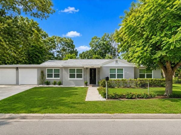 1116 NW 32ND AVENUE, GAINESVILLE, FL 32609