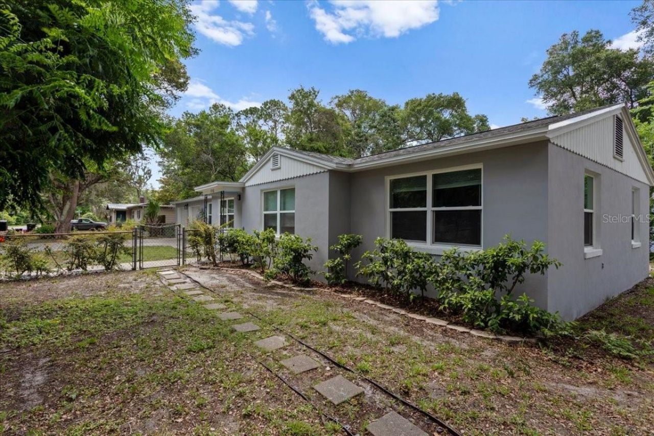 1116 NW 32nd Avenue, Gainesville, FL 32609 Photo