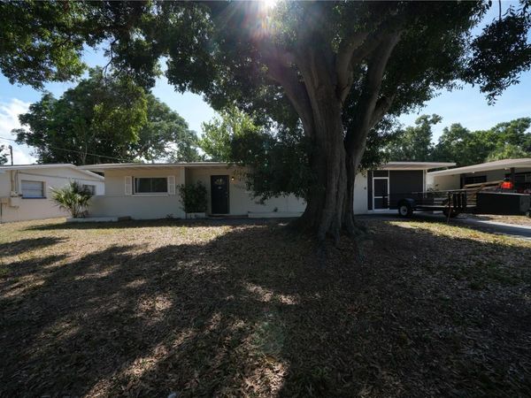 4517 S CLARK AVENUE, TAMPA, FL 33611