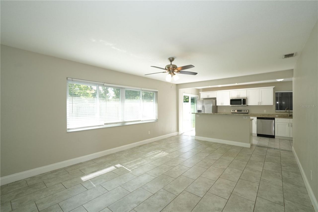 4517 S Clark Avenue , Tampa, FL 33611 Photo