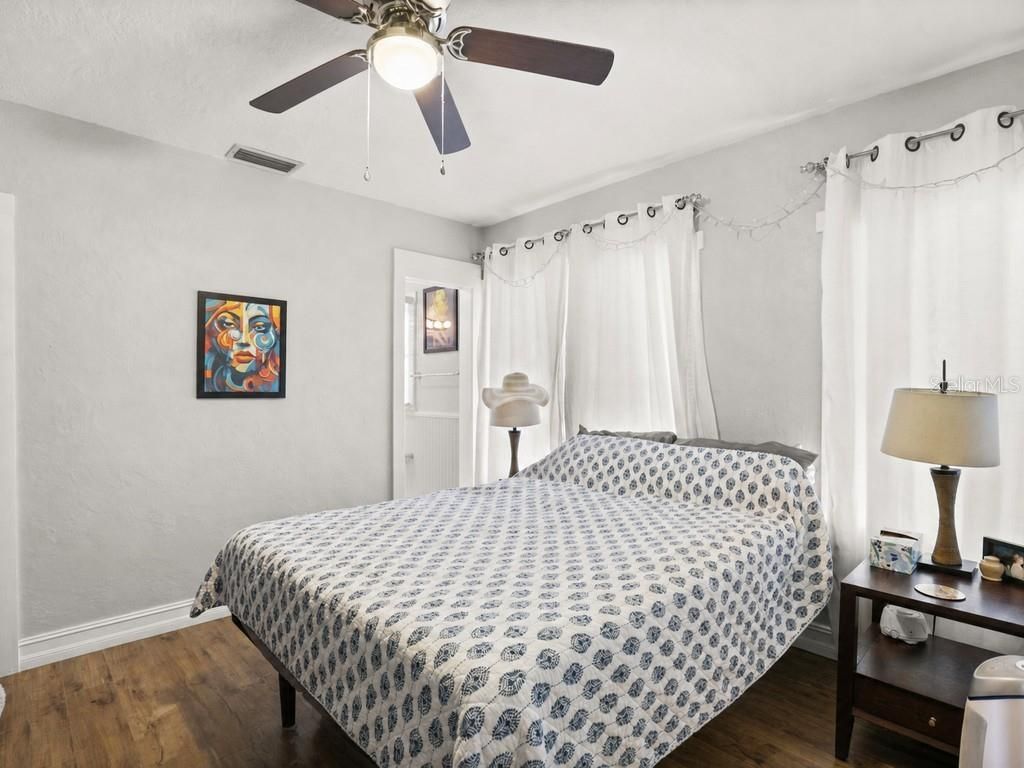 1214 E Harding Street , Orlando, FL 32806 Photo