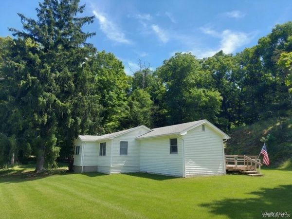 185 Oxford Road , Chester, NY 10918