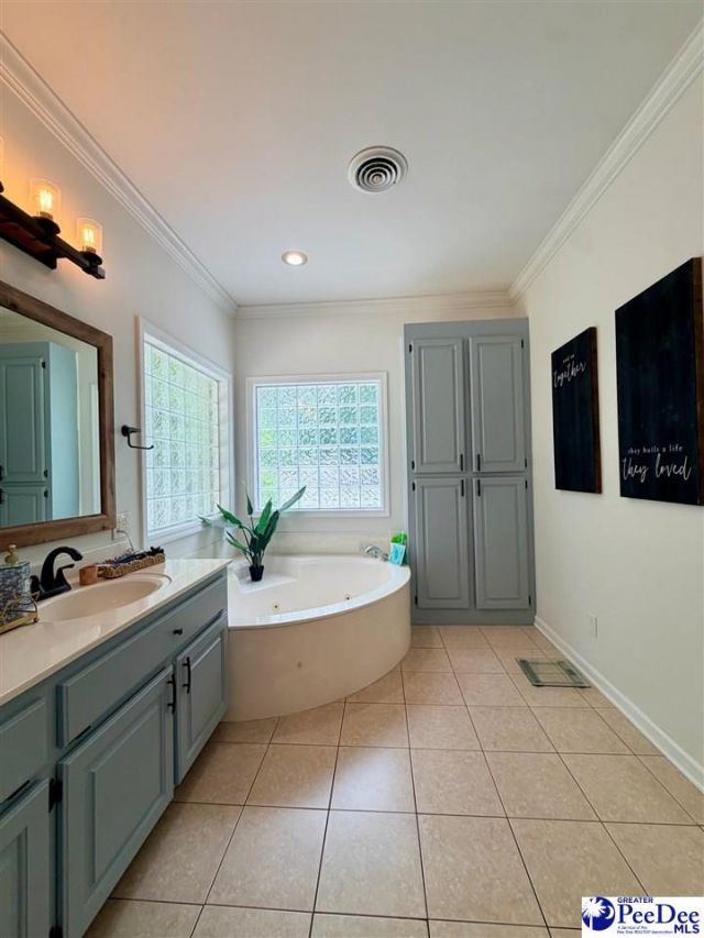 406 Hunters Ridge Drive Photo 17