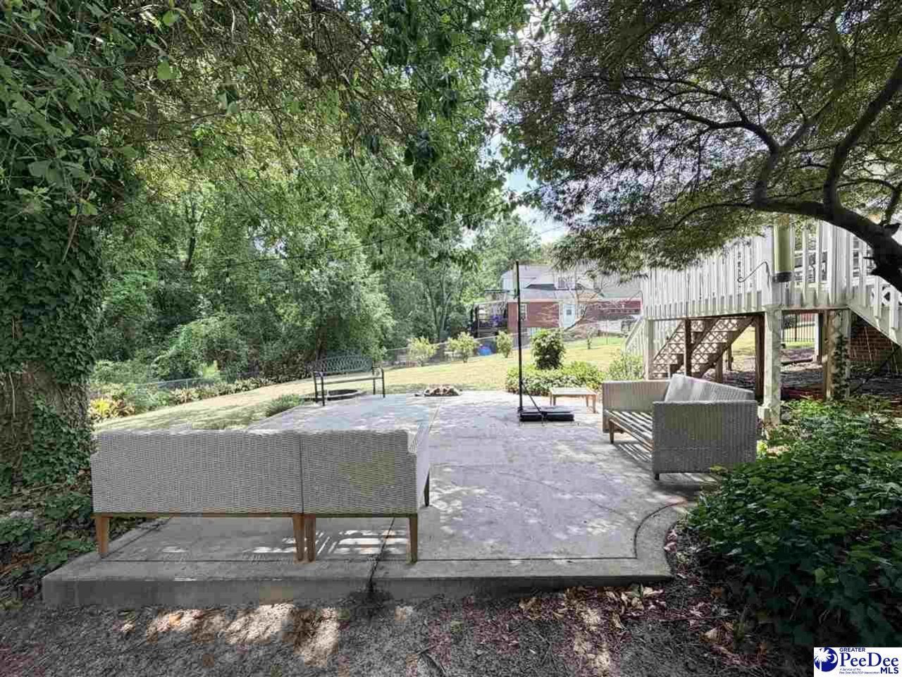 406 Hunters Ridge Drive Photo 24