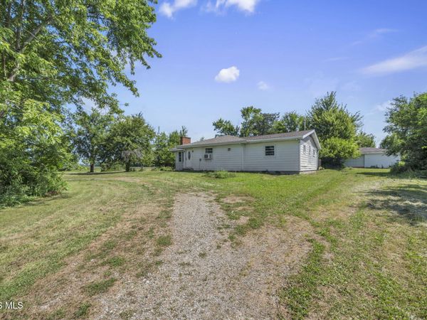 19025 County Highway 37 , Upper Sandusky, OH 43351