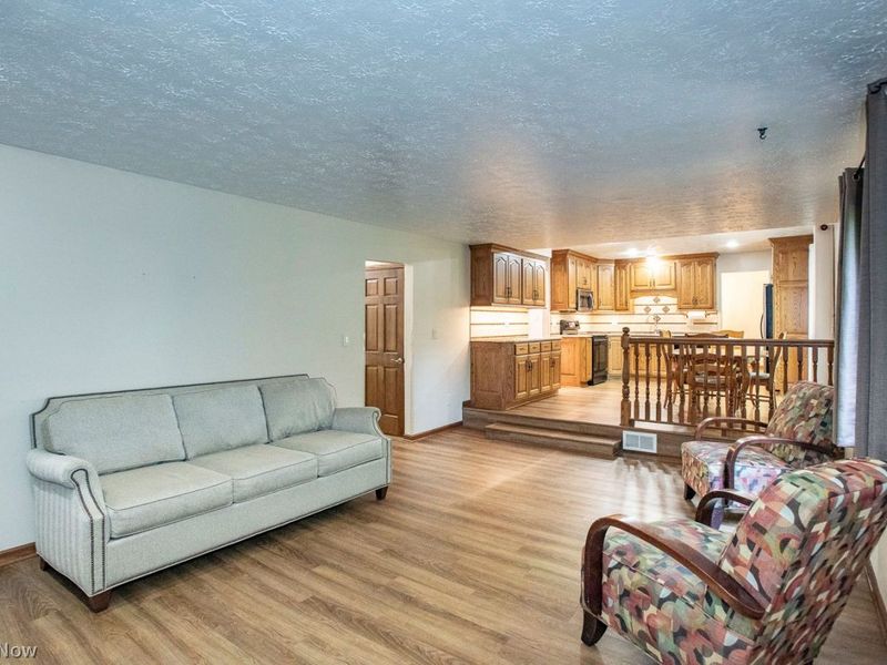 14667 Trenton Avenue, Strongsville, OH 44136 Photo 16