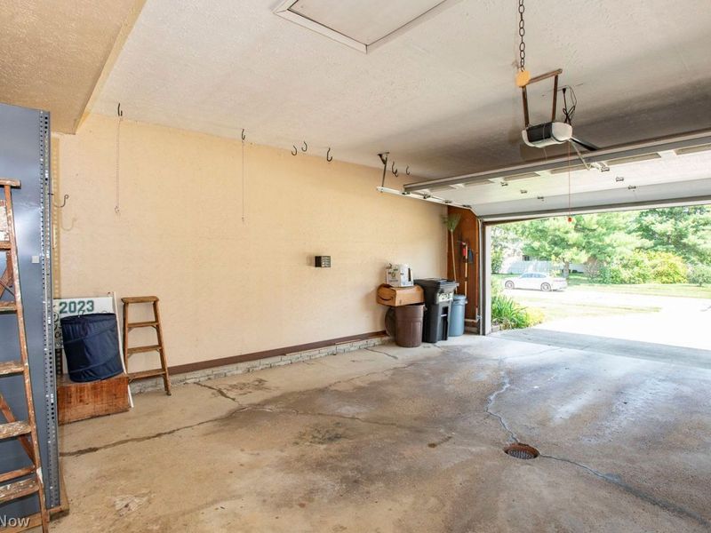 14667 Trenton Avenue, Strongsville, OH 44136 Photo 39