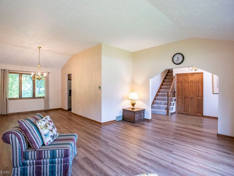 14667 Trenton Avenue, Strongsville, OH 44136 Photo 5