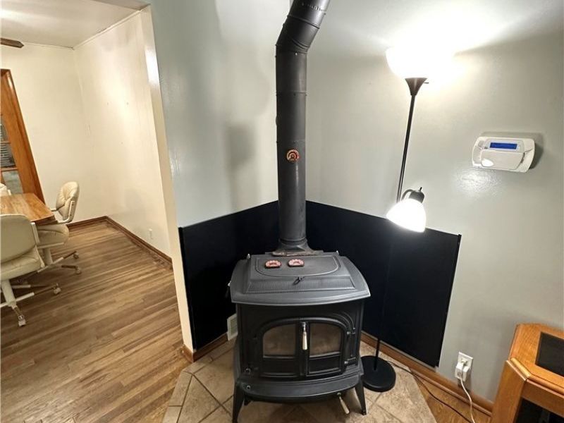 2695 Miller Graber Road, Newton Falls, OH 44444 Photo 6
