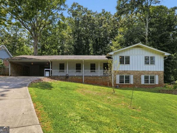 4362 White Oak Drive, Buford, GA 30518