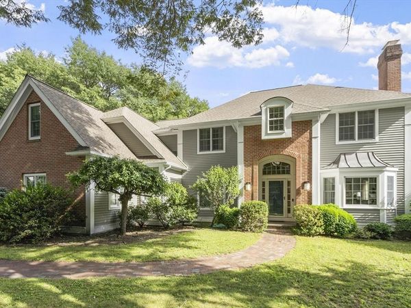 54 William Street, Andover, MA 01810