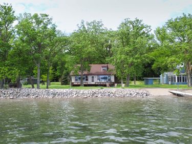 22548 Senns Beach Drive, Detroit Lakes, MN 56501
