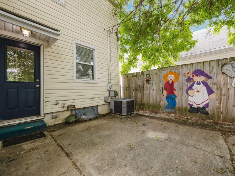575 Chestershire Road , Columbus, OH 43204 Photo 26