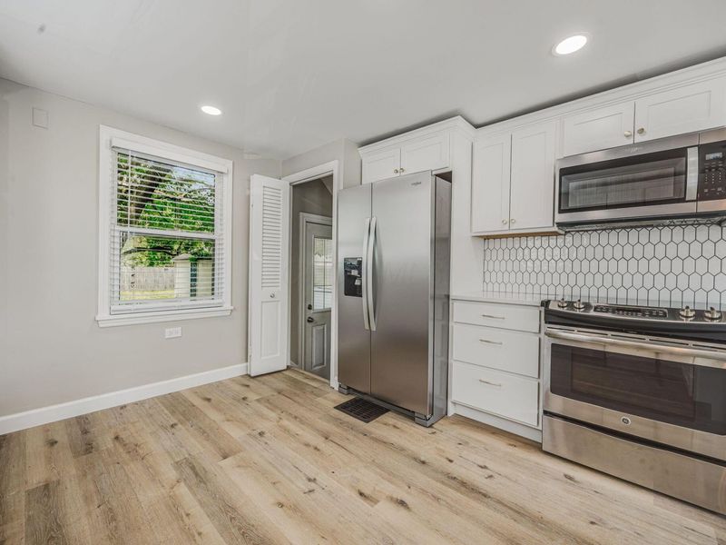 575 Chestershire Road , Columbus, OH 43204 Photo 8