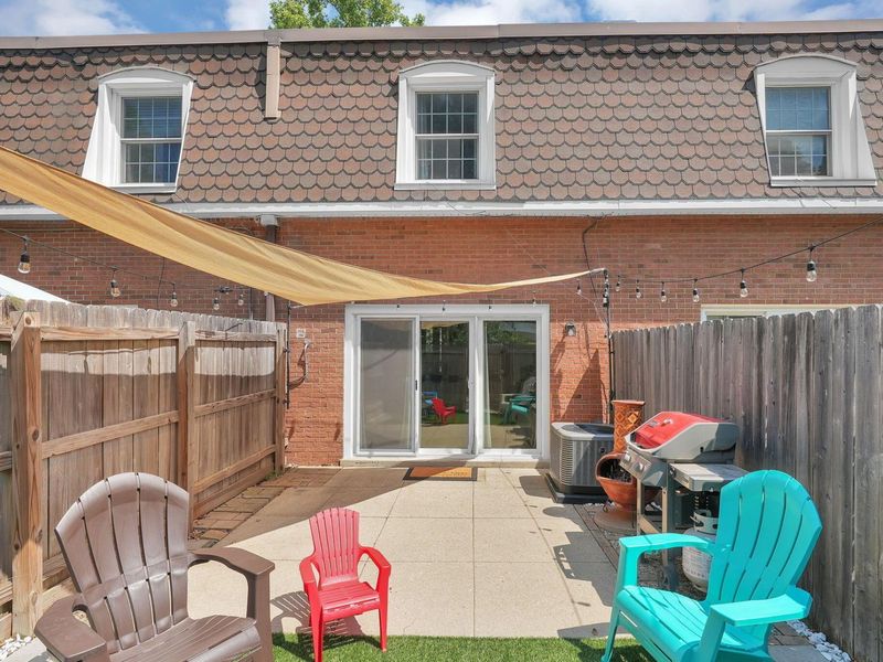 2795 Chateau Circle, Unit 50, Columbus, OH 43221 Photo 25