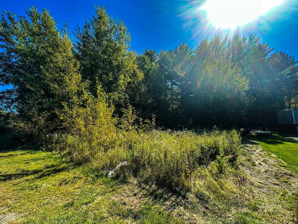 60 Constitution Avenue , Hampden, ME 04444