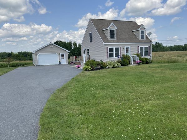 113 Poors Mill Road , Belfast, ME 04915